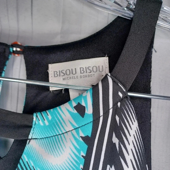 Bisou Bisou Aztec print halter style shirt - Picture 6 of 10